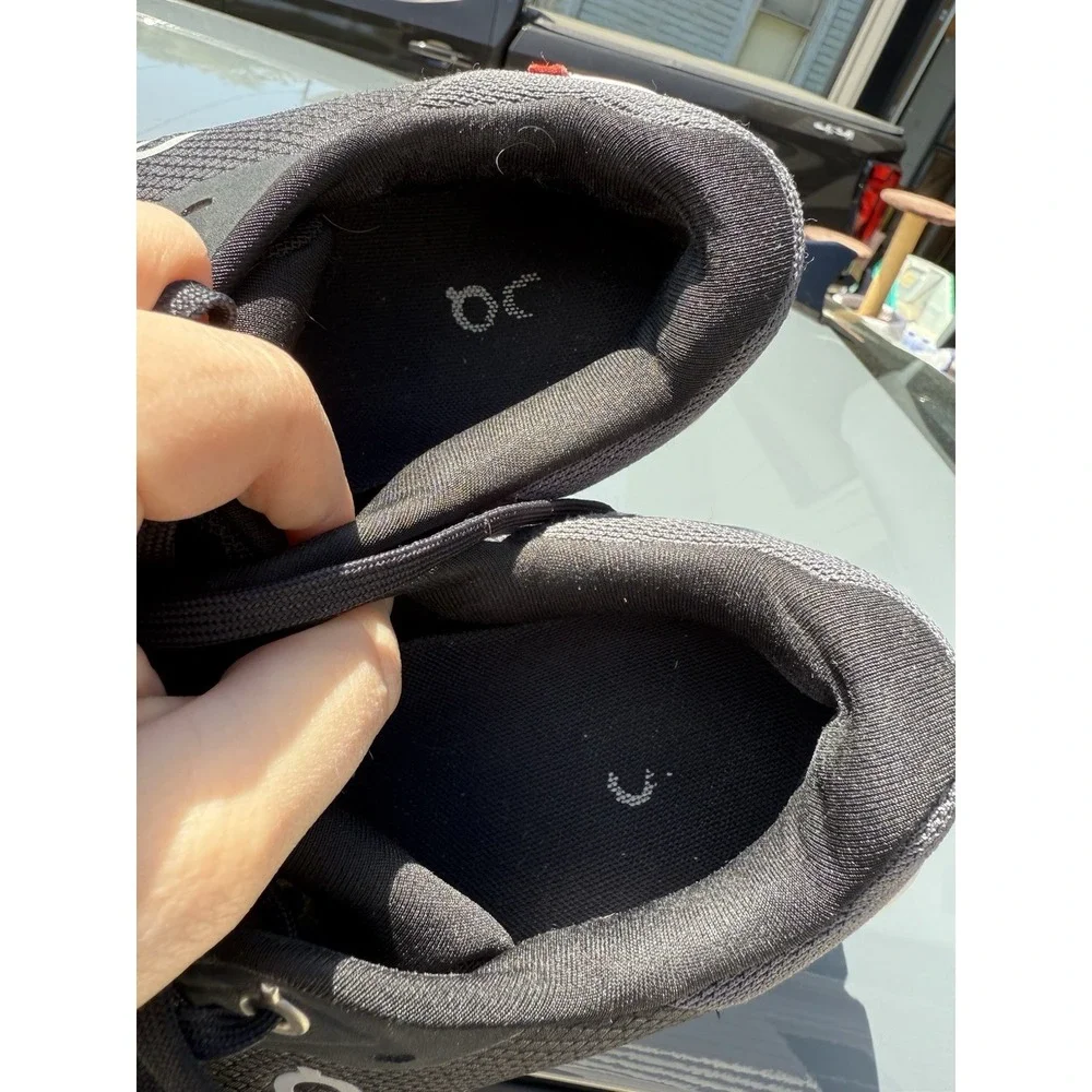 shoes have
